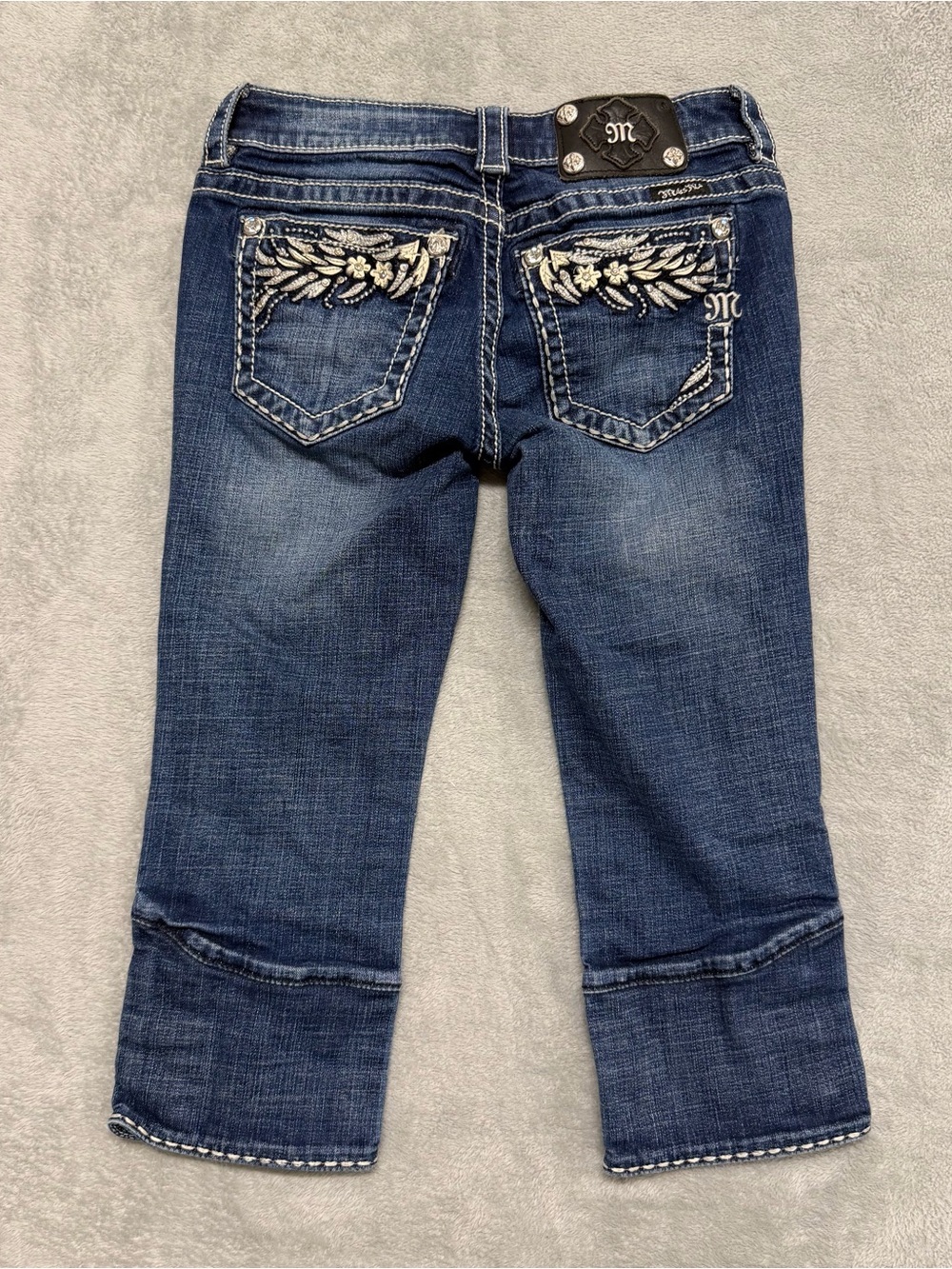 Miss Me Denim Capri Pants Womens Size 25 JP5543P Blue Cotton Floral Jewels - Picture 12 of 13